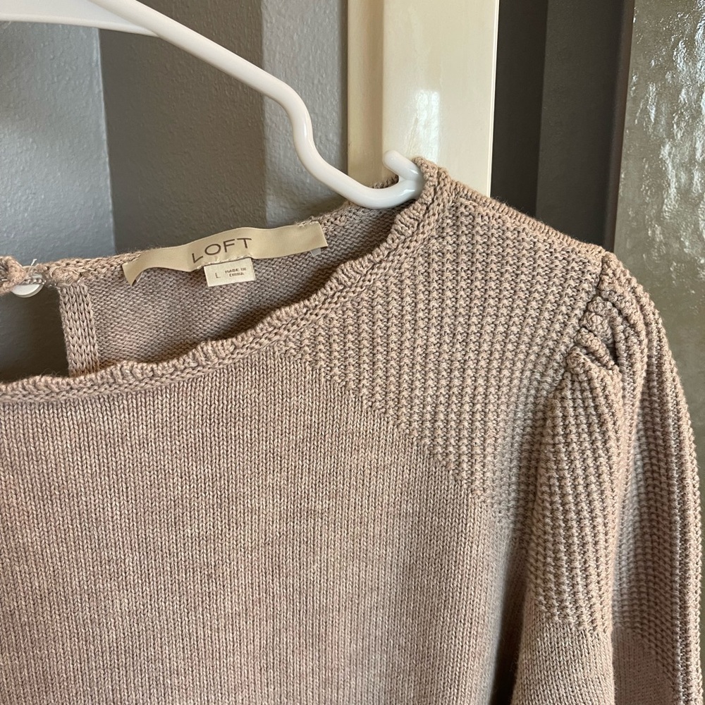 Loft Heather Tan Sweater - Size L